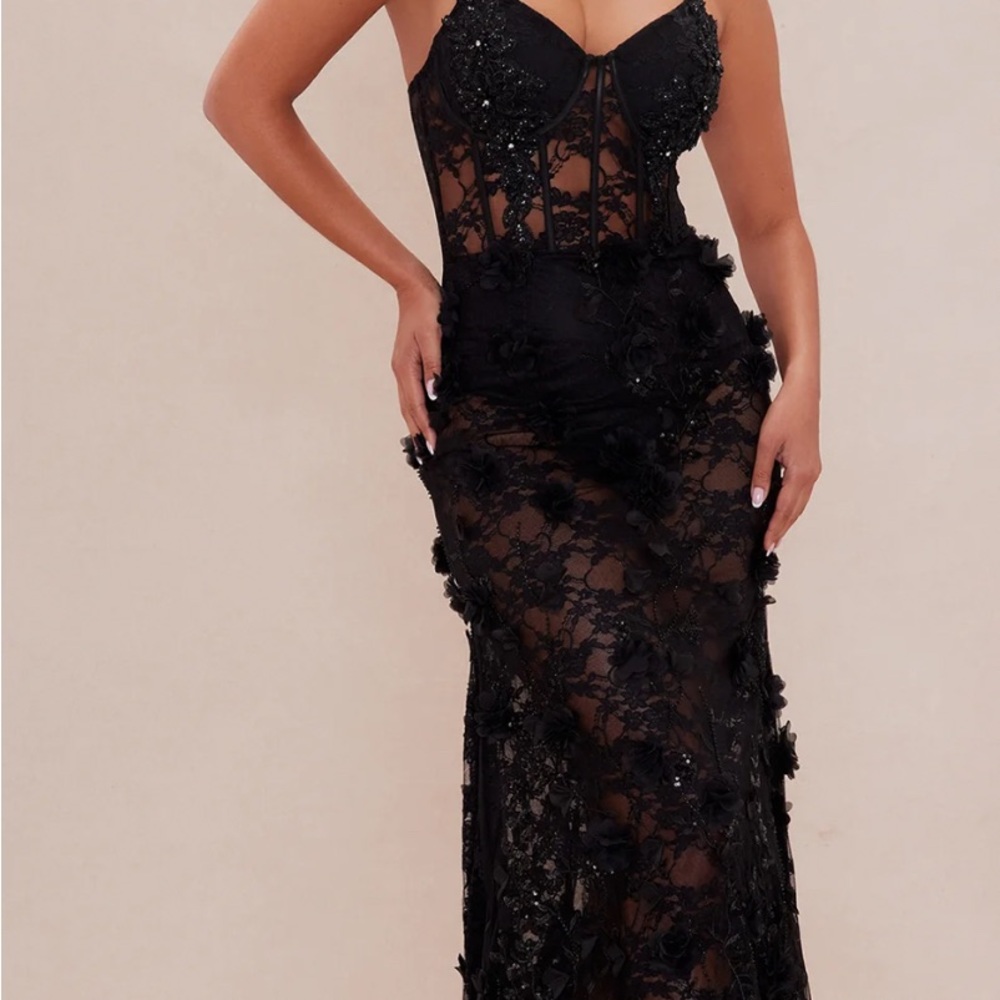 Fashion Nova Black Strapless Lace Dress
